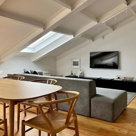 דירה Liberdade Stylish Attic With Ac And View *