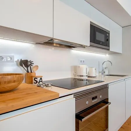 Liberdade Stylish Attic With Ac And View ליסבון