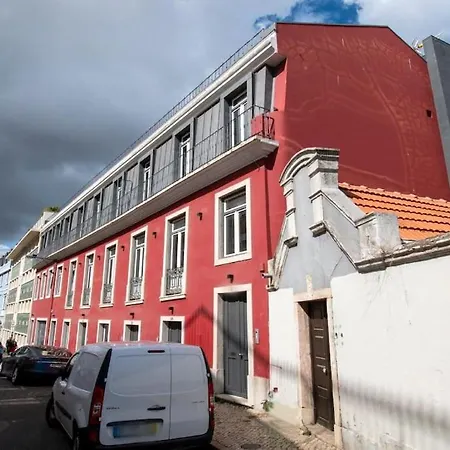 Liberdade Stylish Attic With Ac And View Appartamento Lisbona